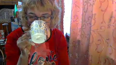 Olivia Mia online show from 04.29.26