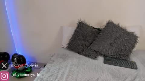 Snapshot of olivia_morryss chatting on 11.21.25 IG Im Oliviamorrys X OliviaMorrys online show from 11.21.25