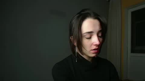 Snapshot of olivia_oliv chatting on 01.13.25 Olivia online show from 01.13.25