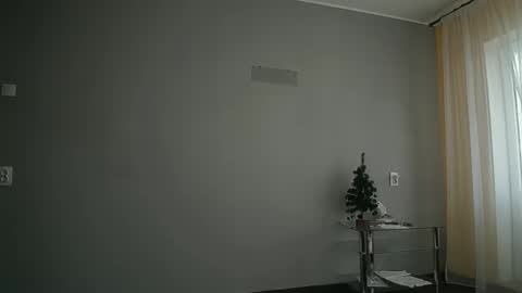 Snapshot of olivia_oliv chatting on 02.18.25 Olivia online show from 02.18.25