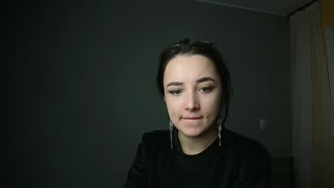 Snapshot of olivia_oliv chatting on 02.28.25 Olivia online show from 02.28.25