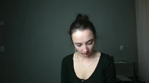 Snapshot of olivia_oliv chatting on 03.09.25 Olivia online show from 03.09.25