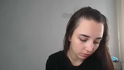 Snapshot of olivia_oliv chatting on 11.03.25 Olivia online show from 11.03.25