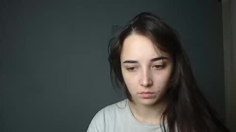 Snapshot of olivia_oliv chatting on 11.10.25 Olivia online show from 11.10.25