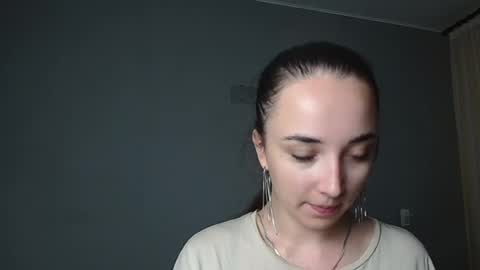 Olivia online show from 06.12.26