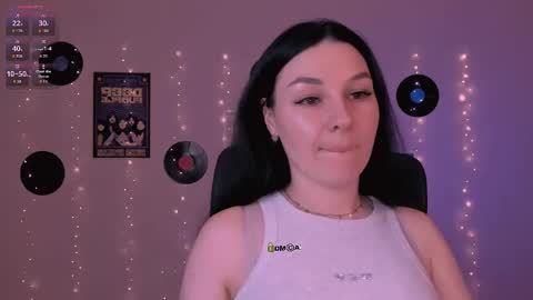 Snapshot of olivia_rage chatting on 05.23.26 Sweet Olivia online show from 05.23.26
