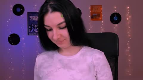Snapshot of olivia_rage chatting on 05.31.26 Sweet Olivia online show from 05.31.26