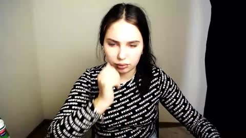 Olivia online show from 11.17.25