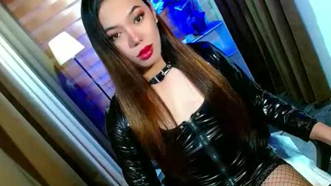 Miss OLIVIA online show from 03.20.26