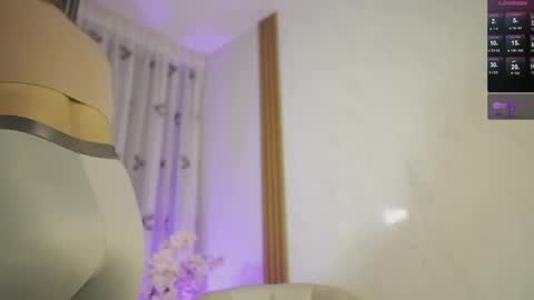  Olivia Velvett  conexion 05 00 pm to 1115 pm colombia online show from 05.07.26