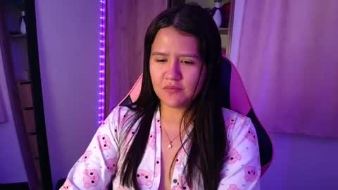 Olivia online show from 07.26.26