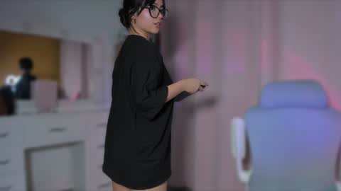 Snapshot of olivia_xd_ chatting on 01.10.25 Olivia online show from 01.10.25