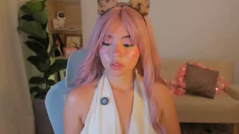 Olivia online show from 06.15.26