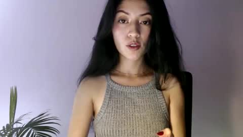 oliviaaa__ online show from 02.11.26