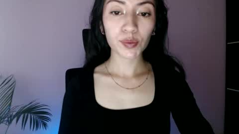 oliviaaa__ online show from 04.02.26