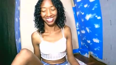 oliviah27 online show from 09.30.25