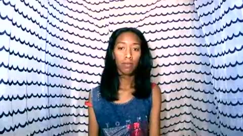 oliviah27 online show from 10.24.25