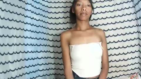 oliviah27 online show from 12.03.25