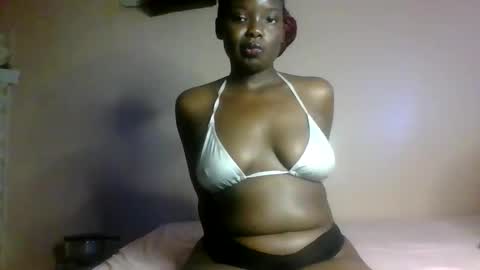 Snapshot of oliviah_1 chatting on 10.15.25 oliviah_1 online show from 10.15.25