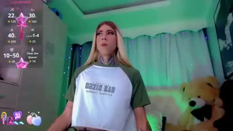 oliviahot01 online show from 07.25.26