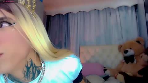 oliviahot01 online show from 07.28.26