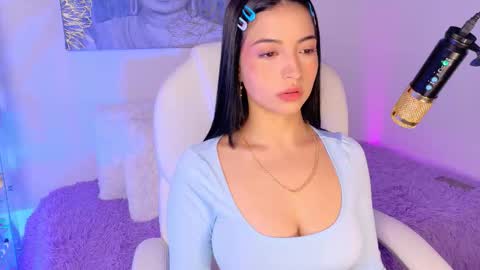 Snapshot of oliviamcneill chatting on 02.07.26 Olivia Mcneill online show from 02.07.26