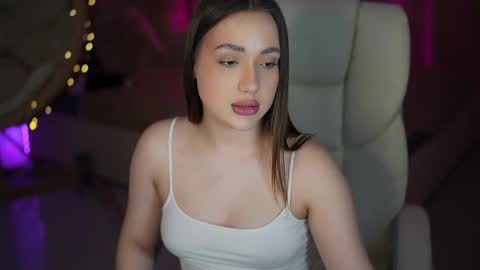 Olivia online show from 04.21.26
