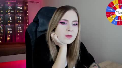 . online show from 02.09.25