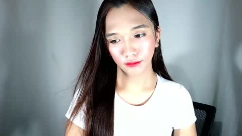 Snapshot of olivianiczxasshieerrraa6 chatting on 10.14.25 NICOLE online show from 10.14.25