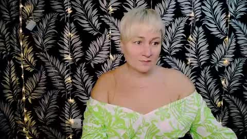 Kelly online show from 12.28.24