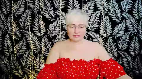 Snapshot of oliviaoskar_ chatting on 05.04.26 Kelly online show from 05.04.26