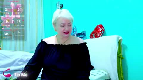 oliviaparadise online show from 06.14.26