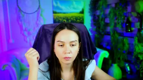 oliviaweles online show from 08.07.26