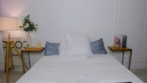 Olivia online show from 01.15.26