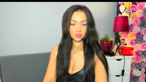 Snapshot of oliviawomen chatting on 03.17.26 OliviaWomen online show from 03.17.26