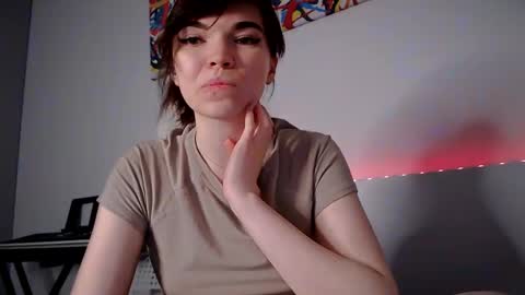 Snapshot of olivka_flower chatting on 12.17.24 Angelina Lina online show from 12.17.24