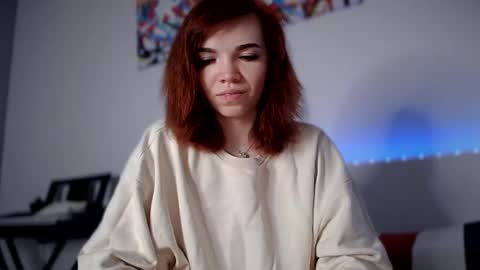 Snapshot of olivka_flower chatting on 02.08.25 Angelina Lina online show from 02.08.25