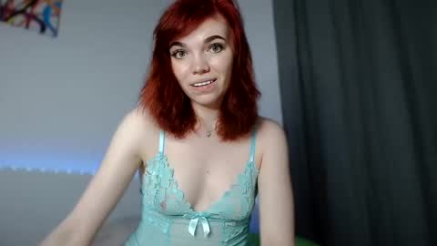 Snapshot of olivka_flower chatting on 03.12.25 Angelina Lina online show from 03.12.25