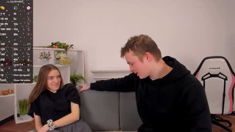 Snapshot of ollistiw chatting on 01.20.25 Olli and Stiw online show from 01.20.25