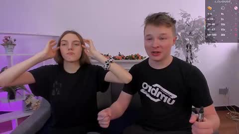 Snapshot of ollistiw chatting on 03.08.25 Olli and Stiw online show from 03.08.25