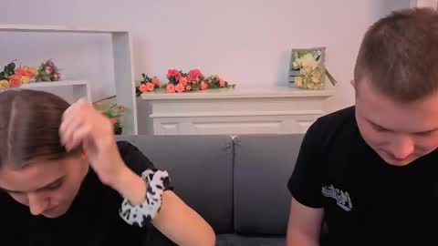 Snapshot of ollistiw chatting on 10.09.25 Olli and Stiw online show from 10.09.25