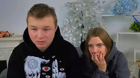 Snapshot of ollistiw chatting on 11.06.25 Olli and Stiw online show from 11.06.25