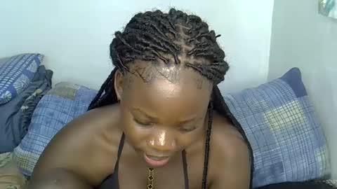 ollleina online show from 02.04.26