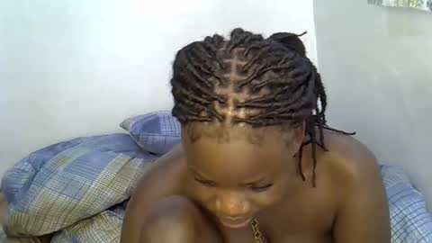 Snapshot of ollleina chatting on 02.05.26 ollleina online show from 02.05.26