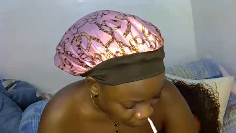 Snapshot of ollleina chatting on 02.06.26 ollleina online show from 02.06.26