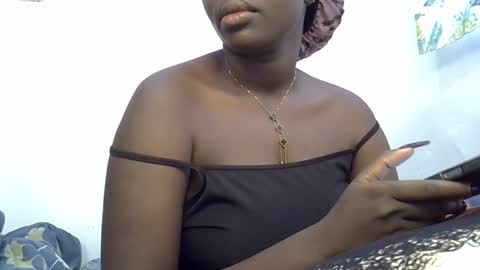 Snapshot of ollleina chatting on 02.13.26 ollleina online show from 02.13.26