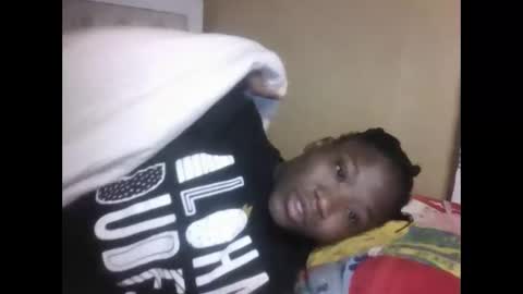 Snapshot of olwami4 chatting on 12.16.25 olwami4 online show from 12.16.25