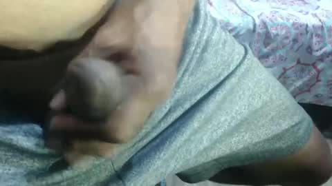 Snapshot of oly10022020 chatting on 12.17.24 OlySantos online show from 12.17.24