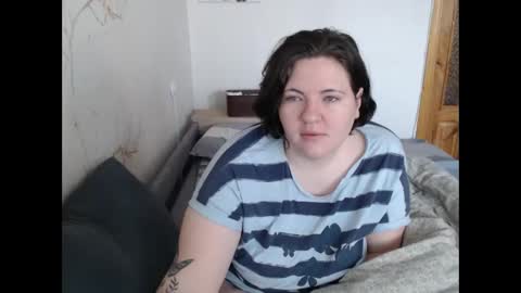 OlyaAndNetty online show from 02.22.25