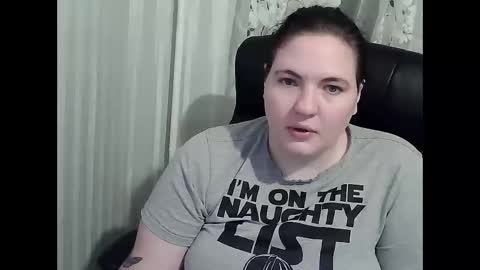 OlyaAndNetty online show from 10.11.25